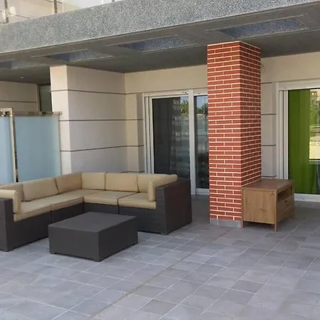 Apartment Brisa De Mar En Nova, Junto A Met Y Golf *