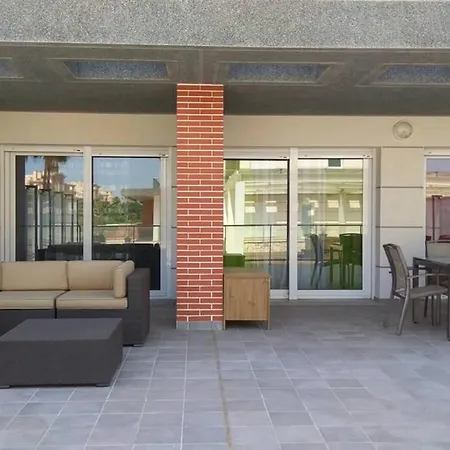 Brisa De Mar En Nova, Junto A Met Y Golf Apartment